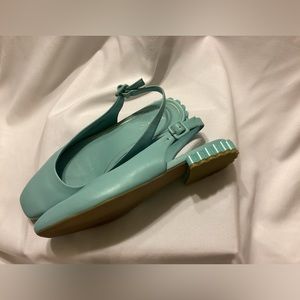 Vionic slingback flat size 10M